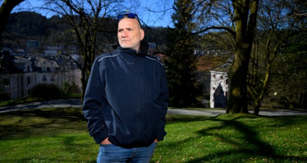 Morten Sommerbakk er leder i Foreningen for human ruspolitikk (FHN) i Vestland. Foto: SKJALG EKELAND