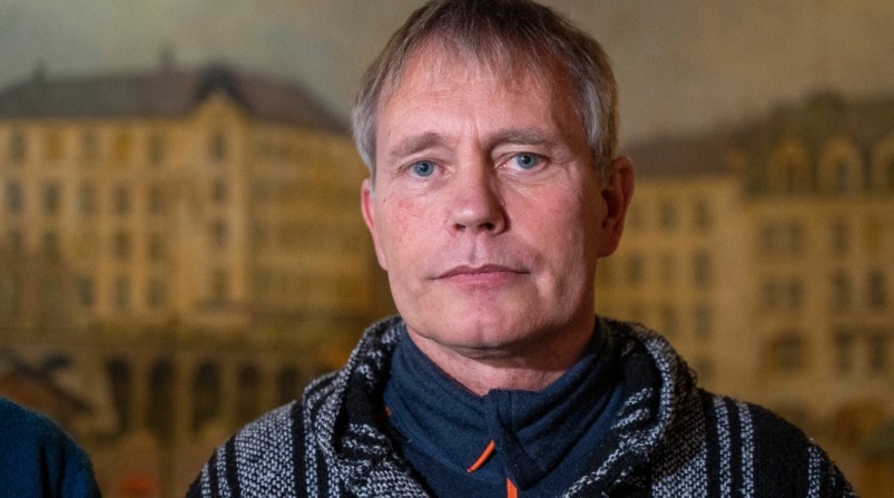 SKEPTISK: Leder for Forening for human ruspolitikk, Arild Knutsen, er skeptisk til Norwich' video. Foto: Sunny Sharma / TV 2