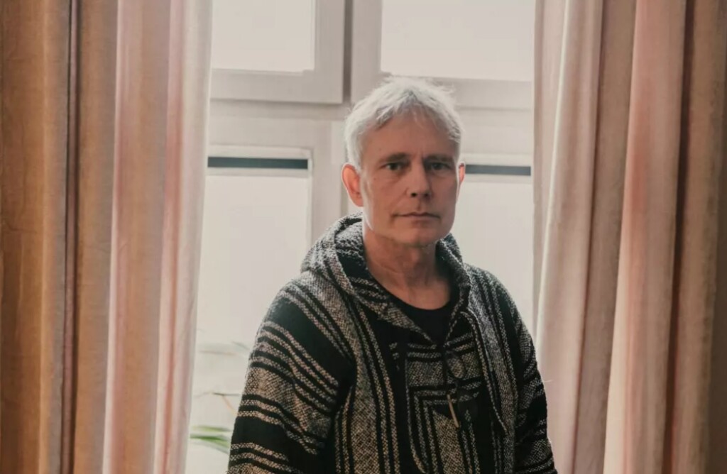 GJENOPPRETT KONTAKTEN: Leder i Foreningen for human ruspolitikk. Arild Knutsen mener flere burde strekke ut en hånd i påsken. Foto: Erlend Berge