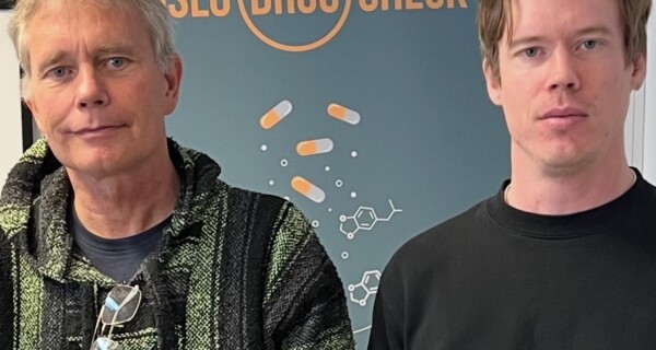Arild Knutsen i Foreningen for human ruspolitikk og Daniel Mørk i Oslo Drug Check.