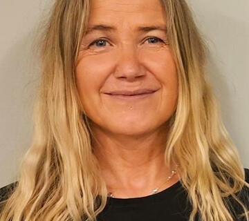 Tonje Jevari, som er daglig leder i Foreningen for human ruspolitikk, forteller at natron er en mindre skadelig fremgangsmåte enn bruk av salmiakk for å gjøre kokain om til crack.